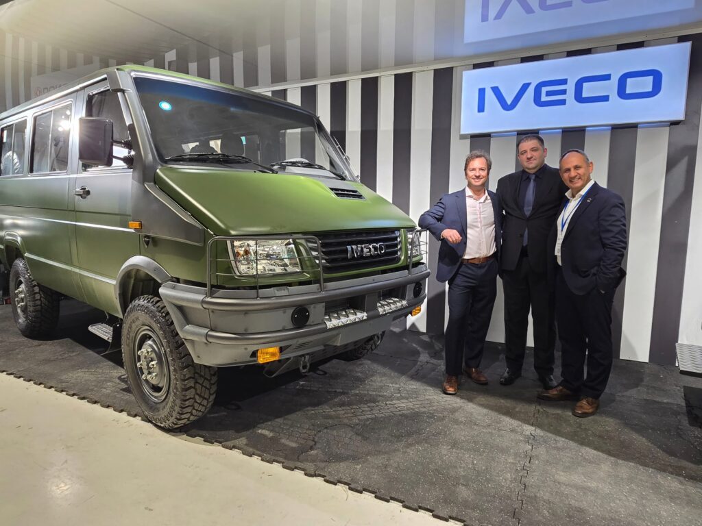 IVECO BUS confirms order for 100 Turbo DAILY 4x4 minibuses for Azerbaijan